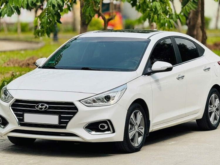 Giao thông - Nữ mới lấy bằng có nên chọn Hyundai Accent cũ để nâng cao tay lái?