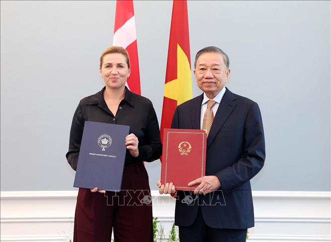 Tuyên bố chung về việc thiết lập quan hệ Đối tác chiến lược toàn diện Việt Nam-Đan Mạch - 1