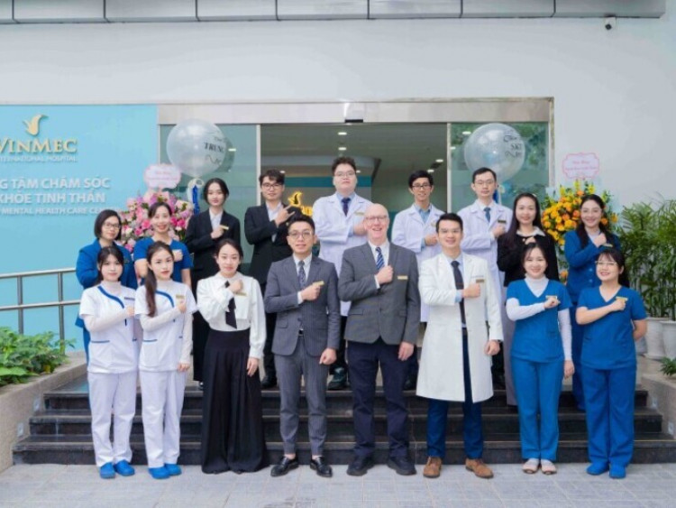 Thông tin doanh nghiệp - Con nổi nóng, bỏ học, đóng cửa phòng: Cha mẹ nên làm gì trước tiên?