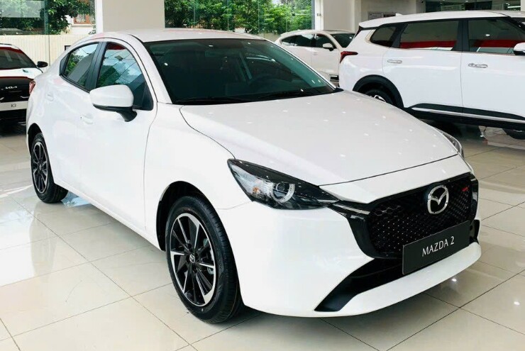 Ưu đãi lớn, khách hàng Việt vẫn dần rời sedan hạng B? - 4