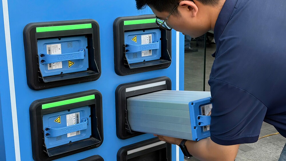 Nghịch lý tăng trưởng của xe máy xăng: Thị phần ngày càng giảm, doanh số đi ngang - 2