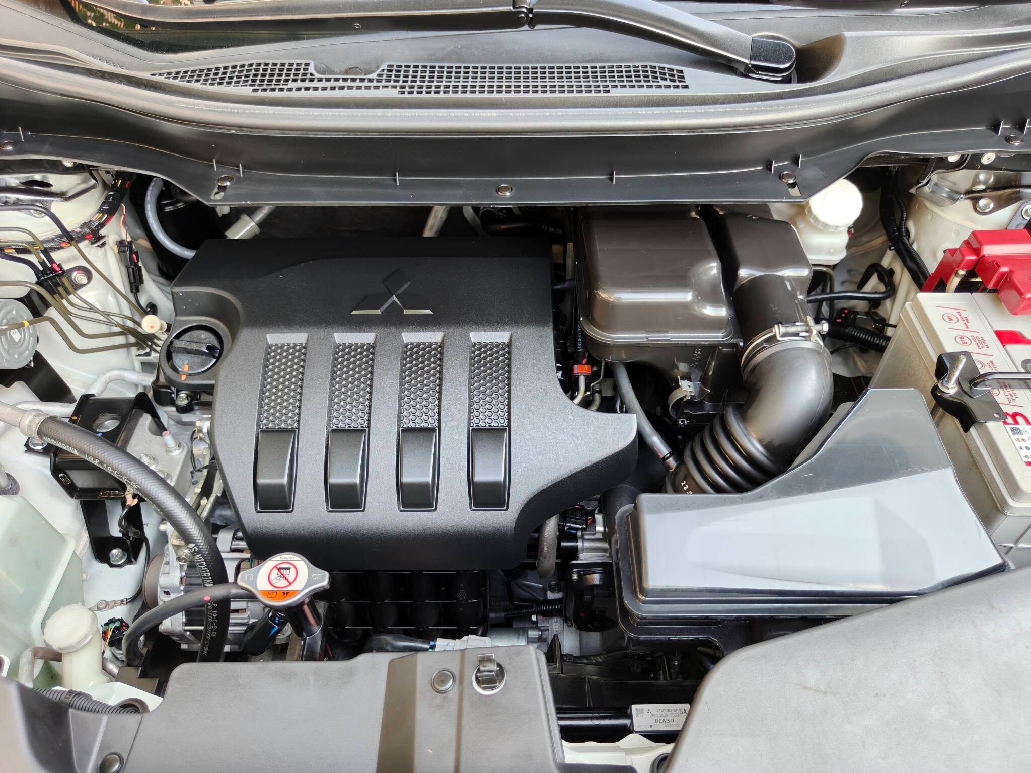 Mua Mitsubishi Xpander đời cũ cần kiểm tra kỹ ng chi tiết nào - 2