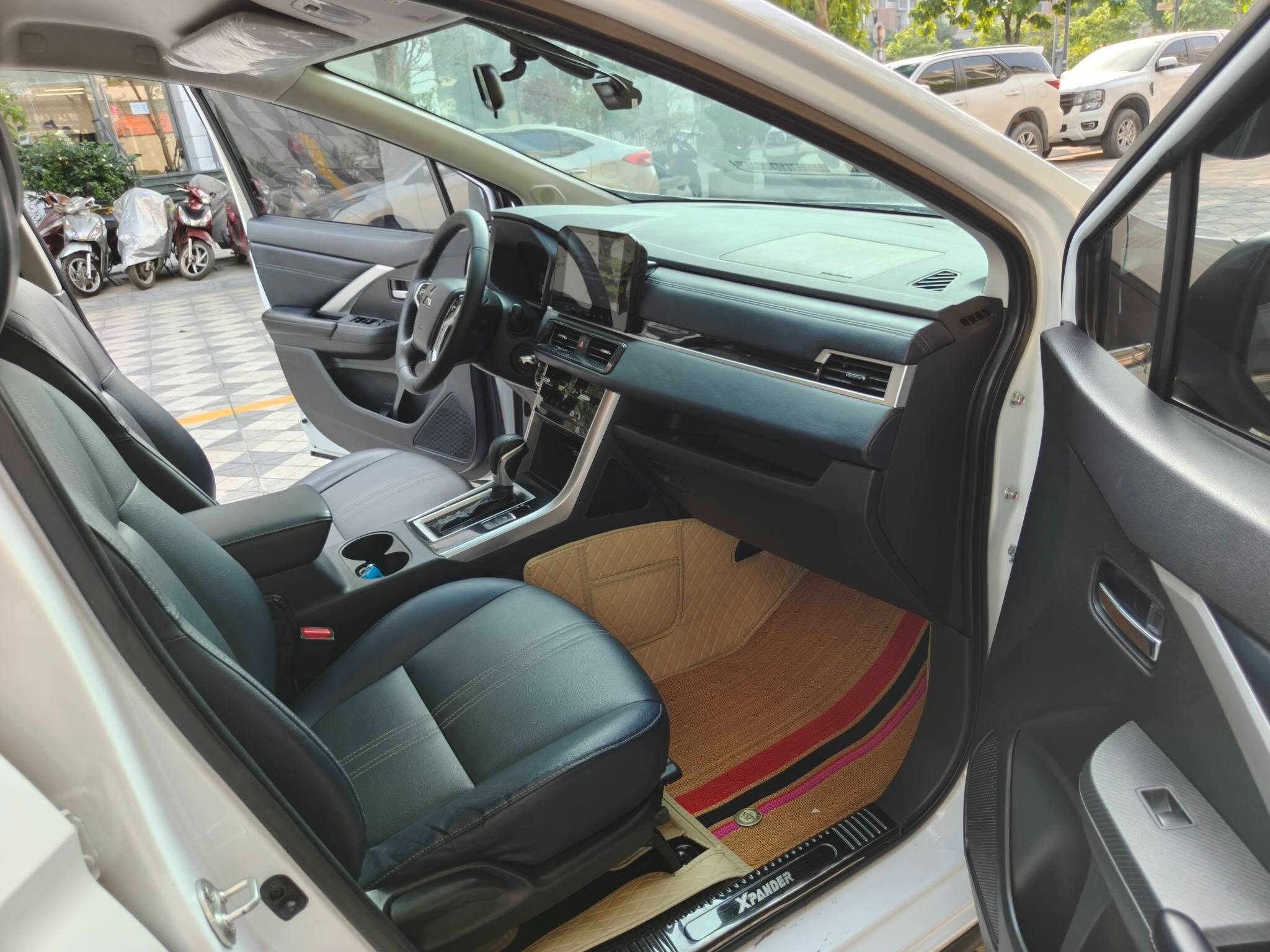Mua Mitsubishi Xpander đời cũ cần kiểm tra kỹ ng chi tiết nào - 3