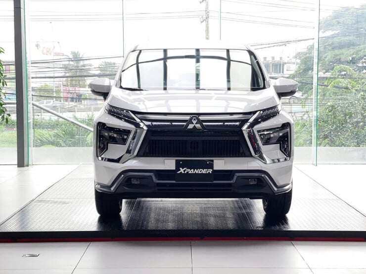 Mua Mitsubishi Xpander đời cũ cần kiểm tra kỹ ng chi tiết nào - 1