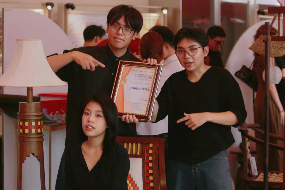 Không gian giao lưu và cơ hội nghề nghiệp thông qua triển lãm đồ án sản phẩm nội thất - 3