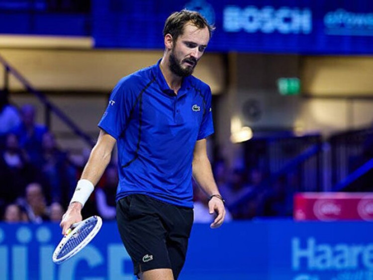 Nóng nhất thể thao chiều 31/10: Medvedev chỉ trích lịch thi đấu tennis