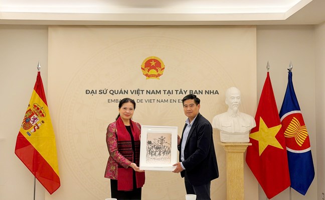 Đoàn đại biểu cấp cao Ủy ban Trung ương MTTQ Việt Nam thăm và làm việc tại Vương quốc Tây Ban Nha - 6